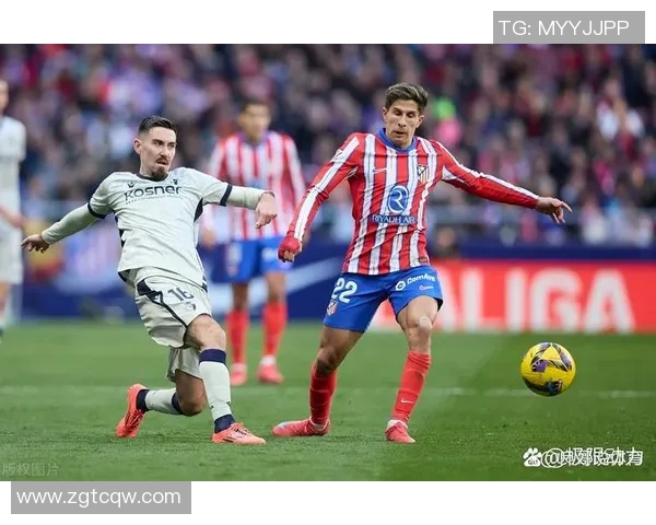 戈伊亚斯与巴竞技激战正酣谁能在这场对决中笑到最后