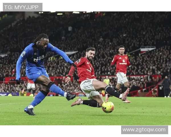 10月24日曼联对阵强敌期待精彩对决与球迷共庆胜利时刻 10月24日曼联对阵强敌期待精彩对决与球迷共庆胜利时刻