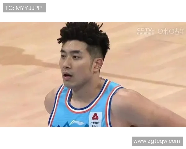 吴冠希：从篮球新星到职业生涯巅峰的奋斗历程与成长故事